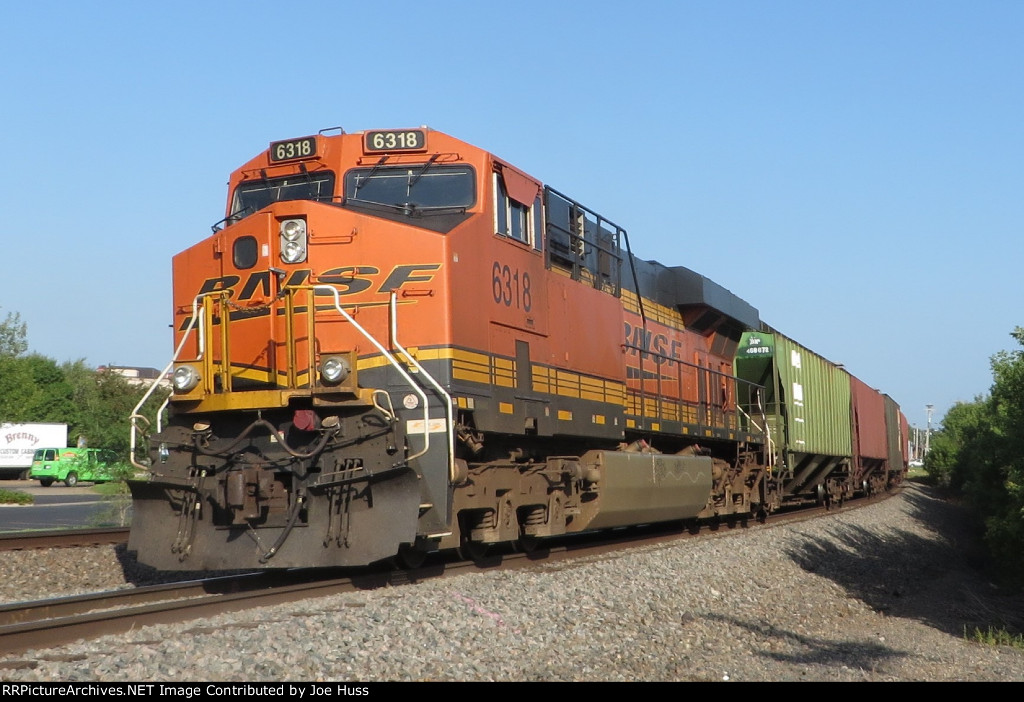 BNSF 6318 DPU